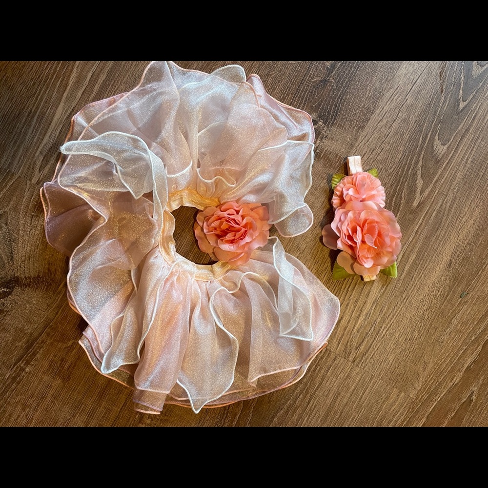 Newborn skirt and bow